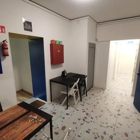 Homestay Bar-celona - & Beds